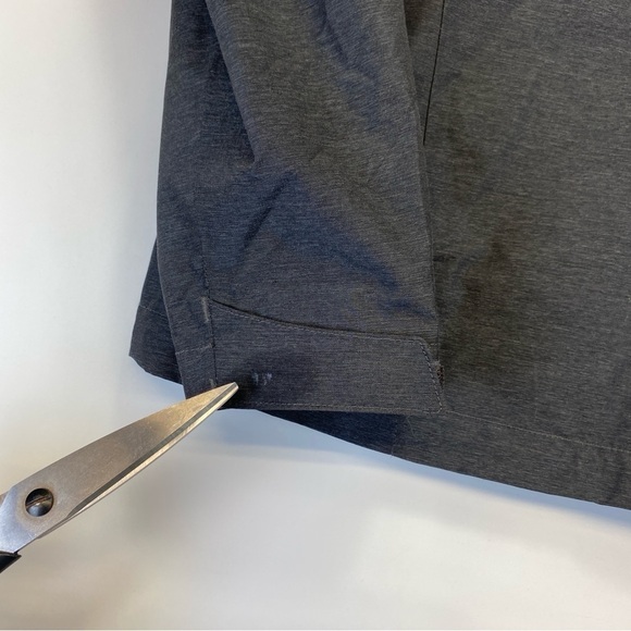 The North Face Women's Gray Jacket - Picture 8 of 10